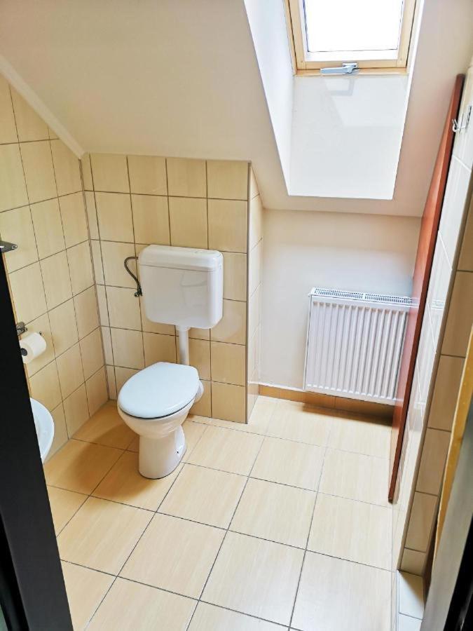 Borostyan Panzio Balatonfuered Bed & Breakfast Luaran gambar