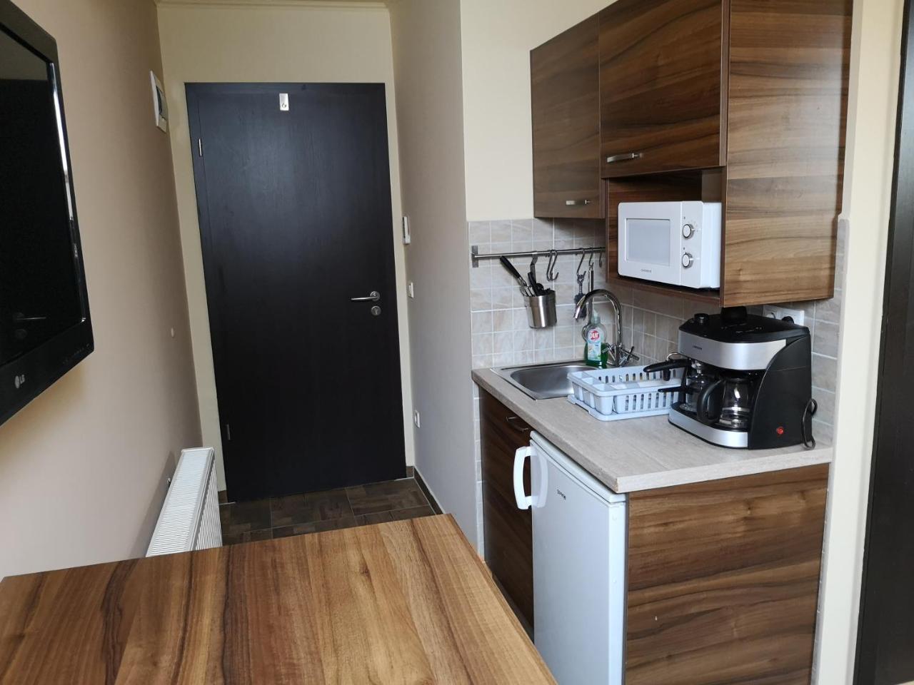 Borostyan Panzio Balatonfuered Bed & Breakfast Luaran gambar